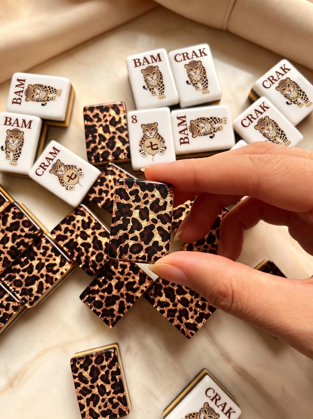 Golden Leopard Mahj Set